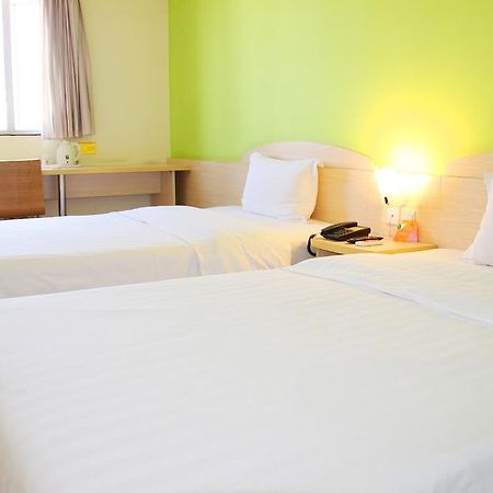 7Days Inn Yueyang East Maoling Pedestrain Street Exterior photo